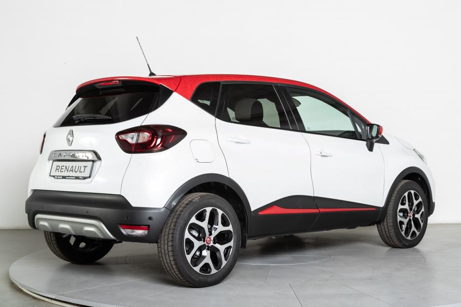  Renault Captur Tokyo Edition 2018 года  (фото 5 из 38)